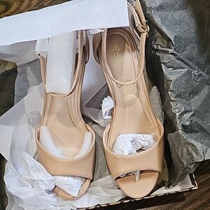 Charles David womens sandals size 9.5
